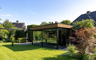 Tuin met high end overkapping