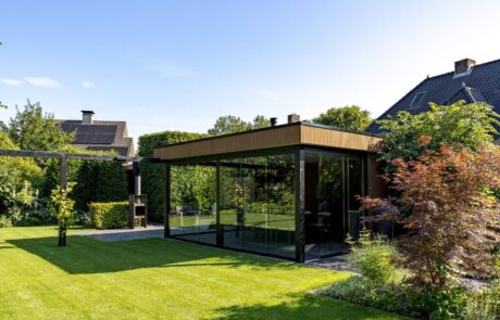 Tuin met high end overkapping